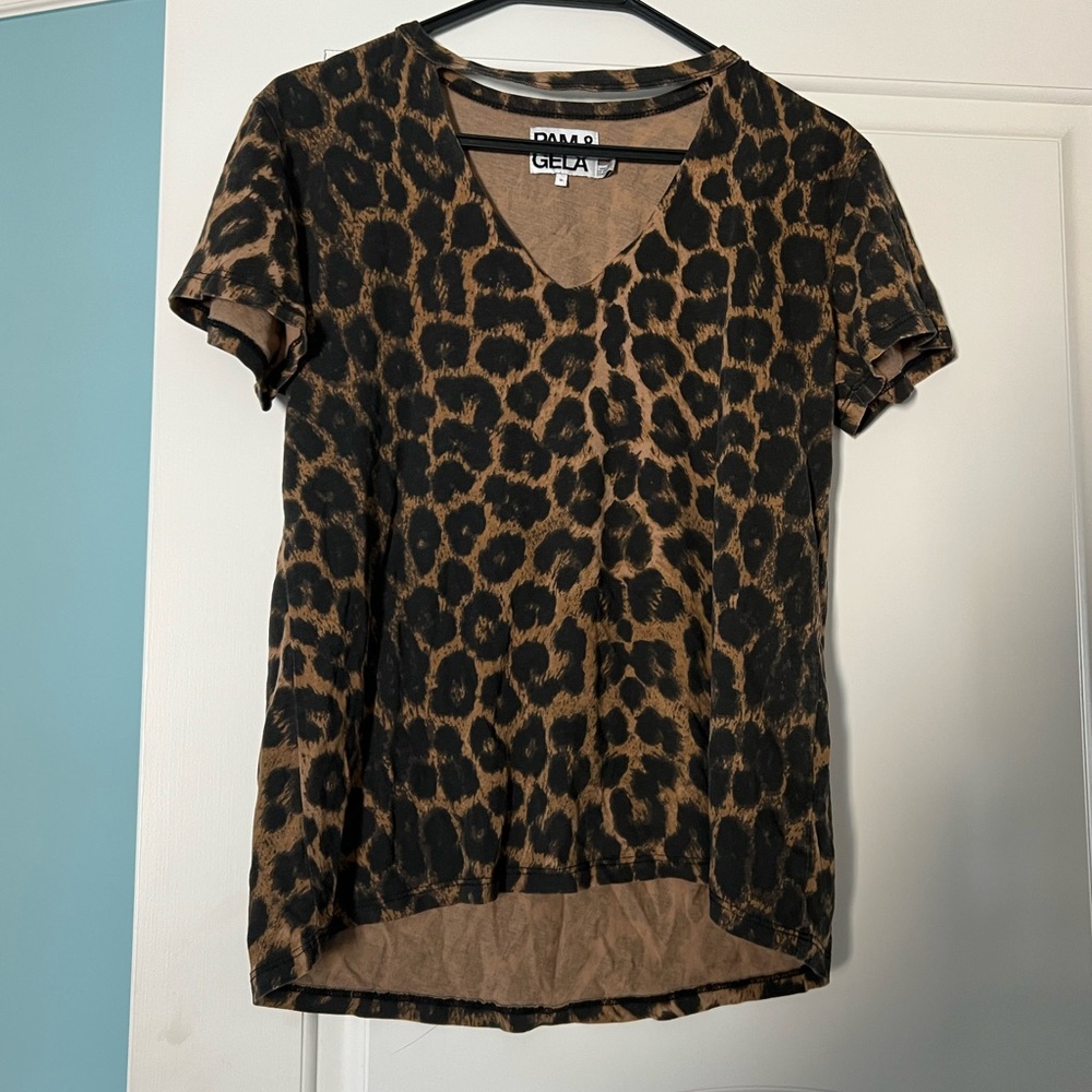 Pam & Gela Leopard Print V-Neck Tee - Black and Brown